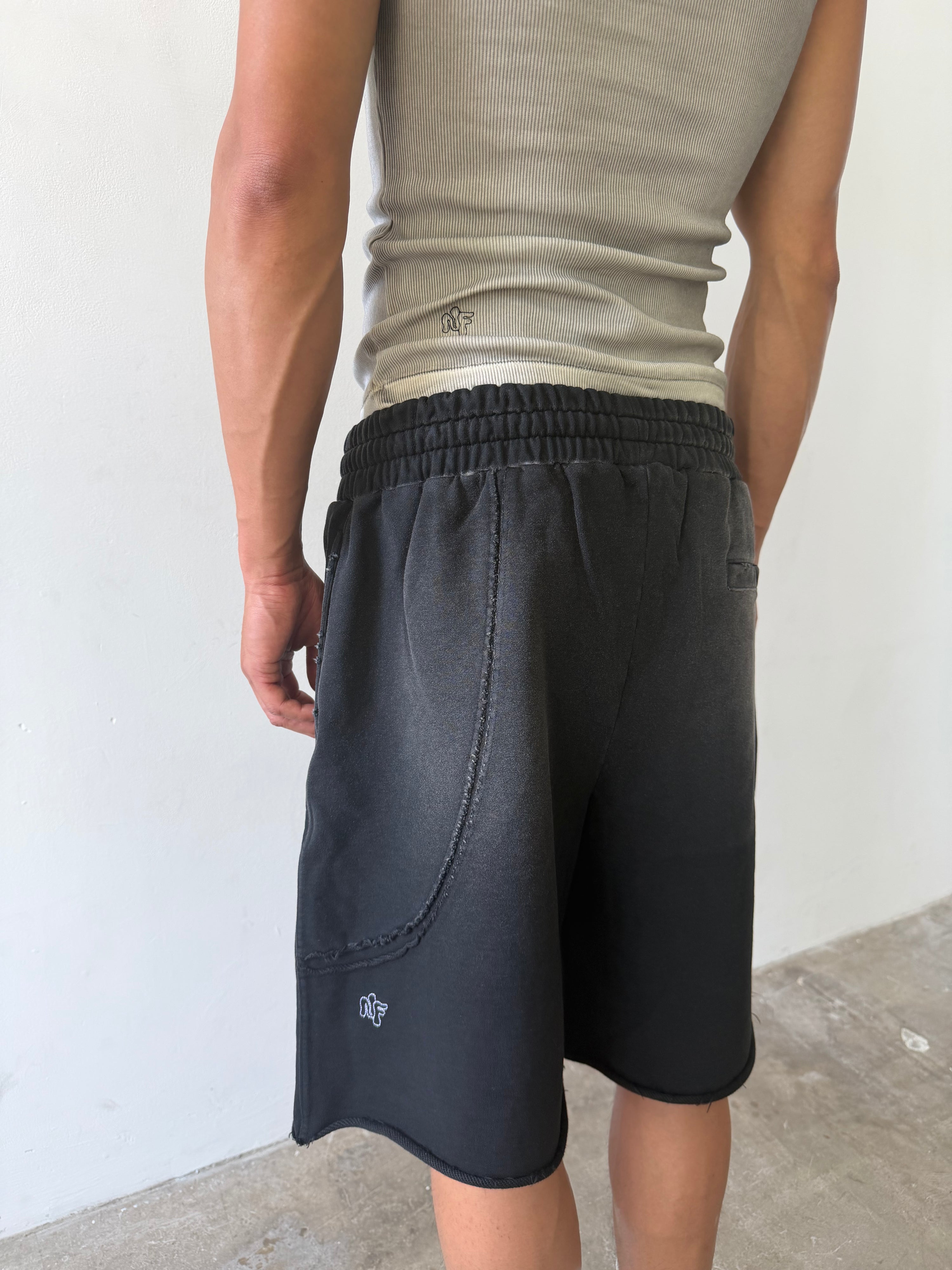 INSERT SWEATSHORTS