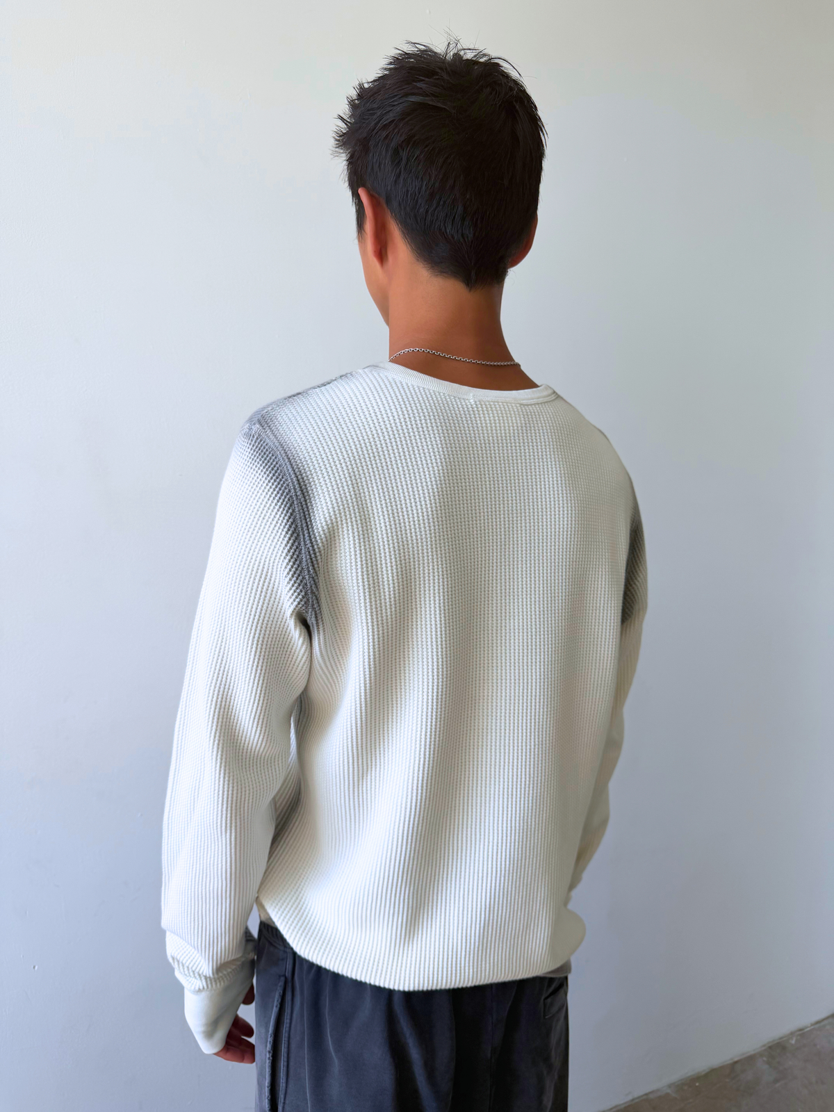 SPRAY SEAM HENLEY